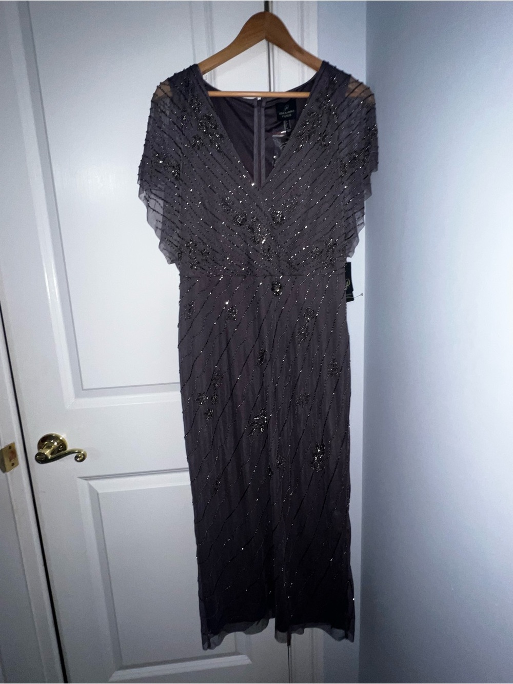 ADRIANNA PAPELL
Beaded Ankle Length Dress With Sheer Flutter Sleeves In Moonscap - Picture 2 of 13